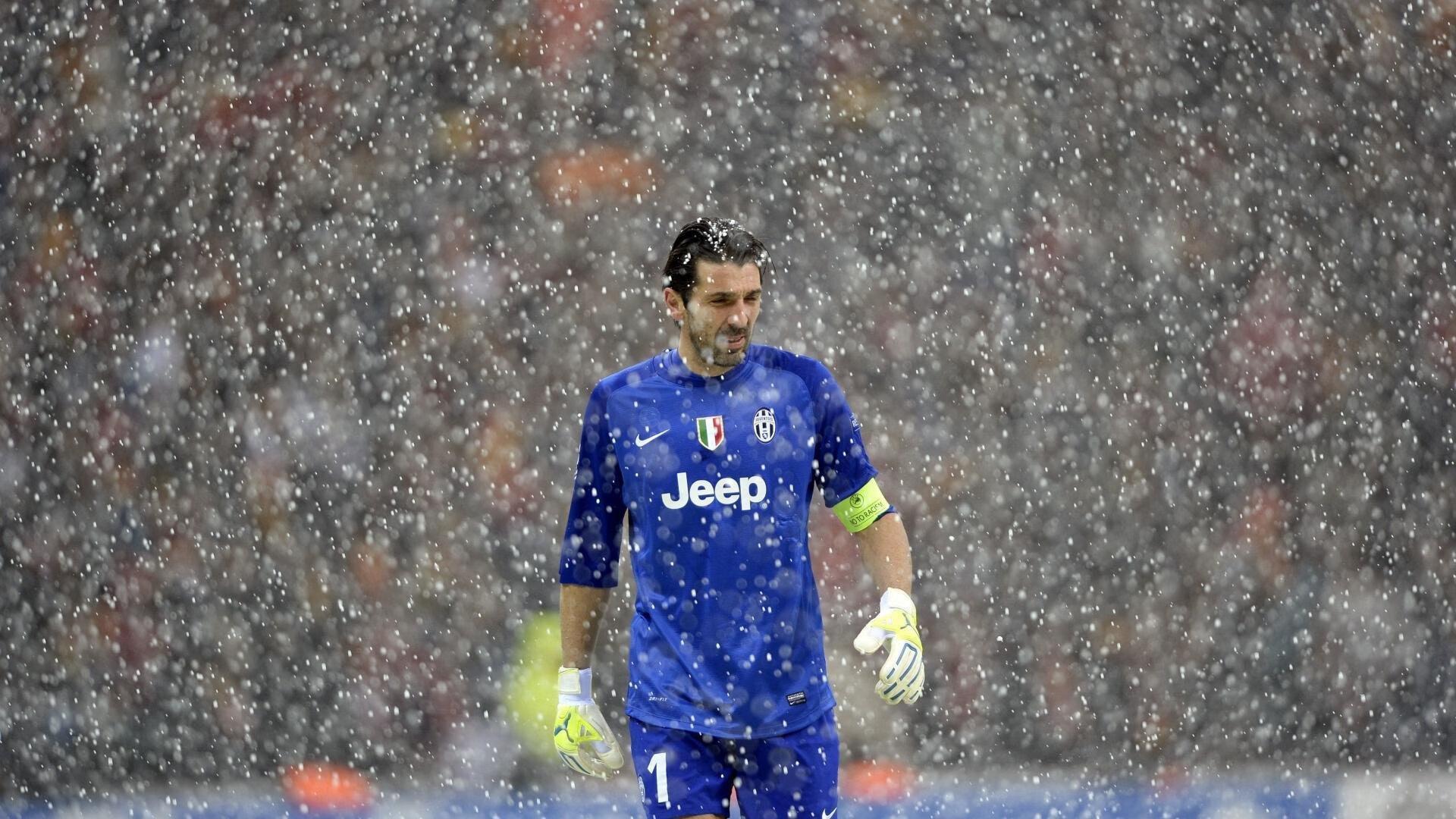 皇马正式要求国王杯决赛主裁就争议言论公开道歉，西甲裁判风波再起